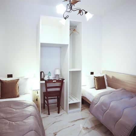 B&B Serena Кастеламаре ди Стабия Екстериор снимка