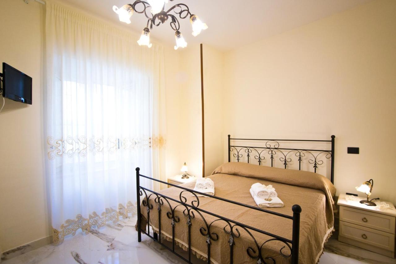 B&B Serena Кастеламаре ди Стабия Екстериор снимка