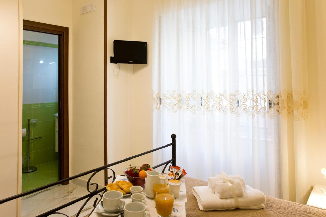 B&B Serena Кастеламаре ди Стабия Екстериор снимка