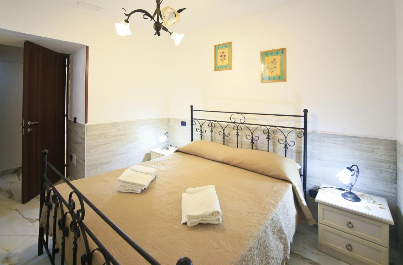B&B Serena Кастеламаре ди Стабия Екстериор снимка